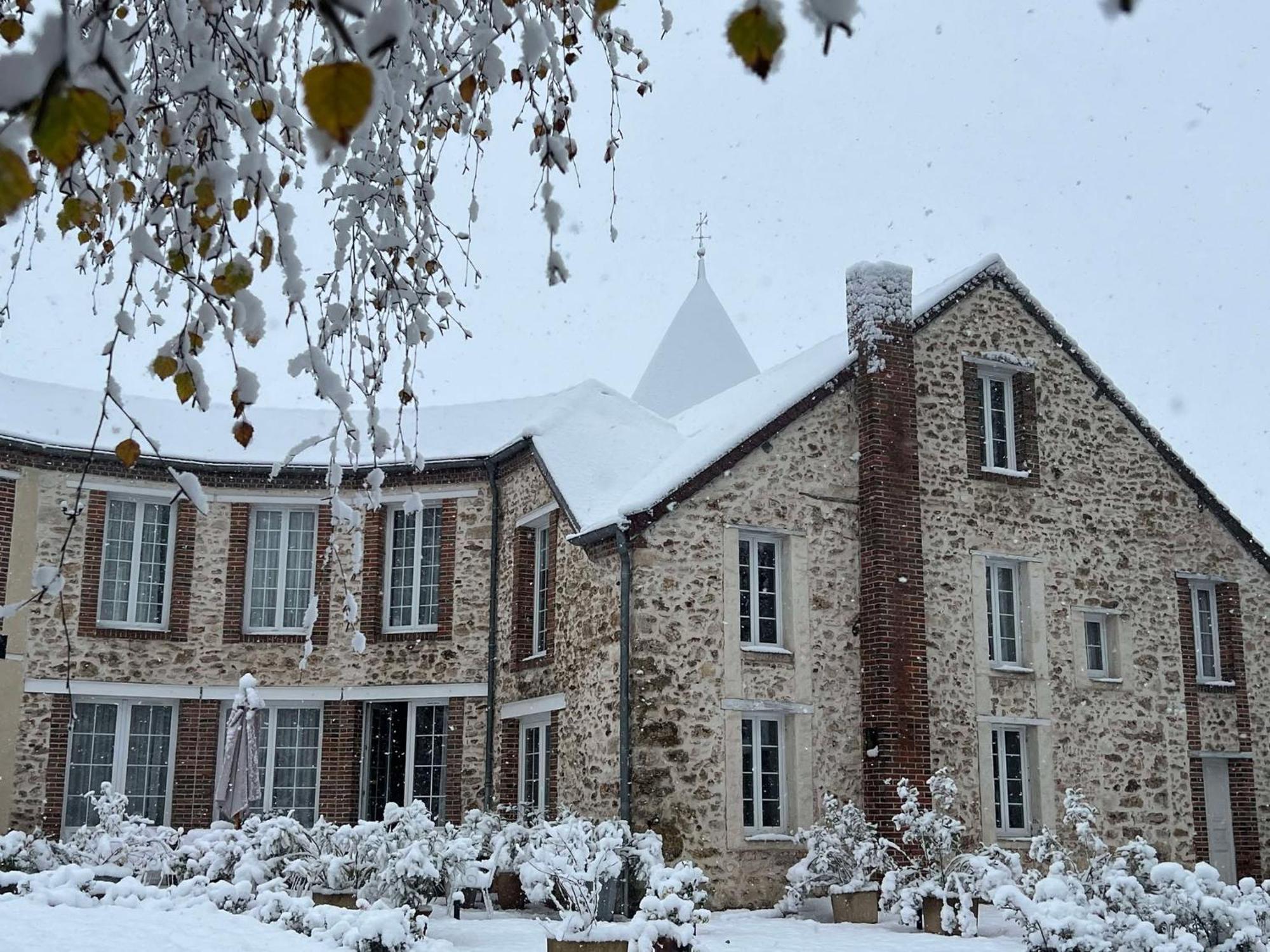 Baye  Le Petit Chateau المظهر الخارجي الصورة